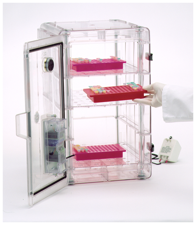 Secador&trade; Standard Desiccator Cabinet, Vertical Model