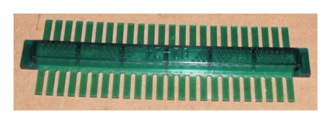 Owl&trade; EasyCast&trade; B2 and B3 Mini Gel Electrophoresis System Combs