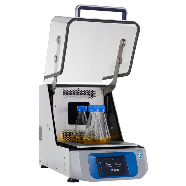 Solaris 2000 R Small Incubated and Refrigerated Benchtop Orbital Shaker