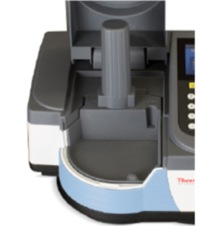 Single-cell sample holders for GENESYS&trade; and BioMate&trade; 160 Spectrophotometers